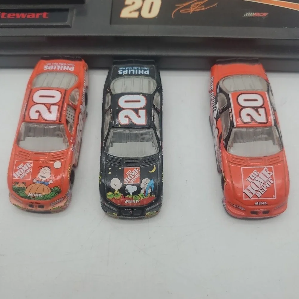 Action tony stewart